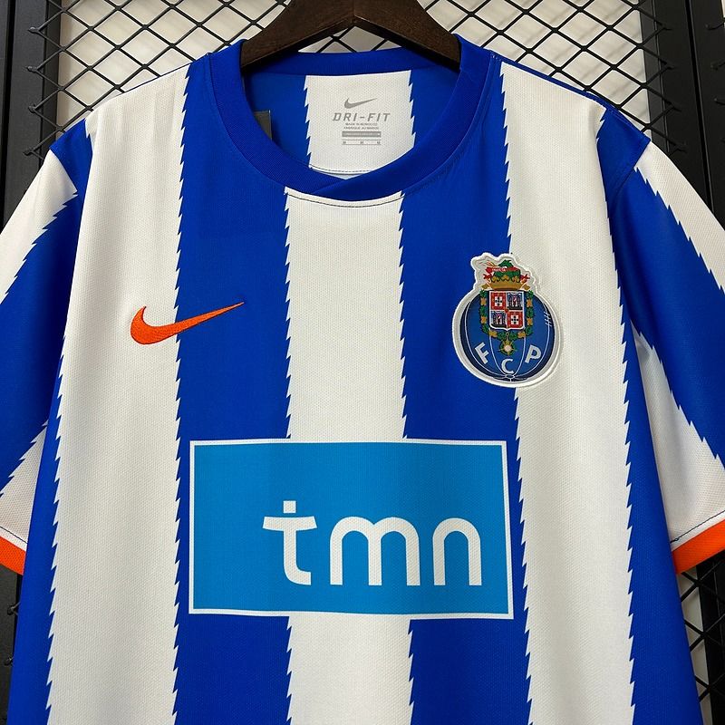 Retro FC Porto 2010 - 2011 home - WCFOOTBALLSUIT