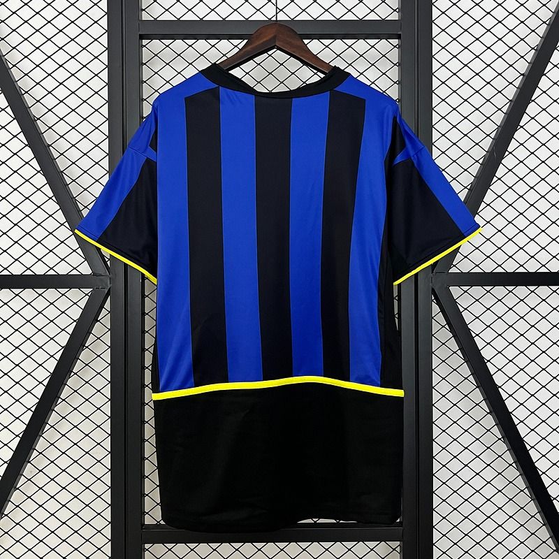 Retro Inter Milano 2002-2003 home Secondary image