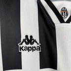 Retro Juventus 1996 - 1997 home - WCFOOTBALLSUIT