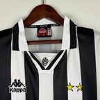 Retro Juventus 1996 - 1997 home - WCFOOTBALLSUIT