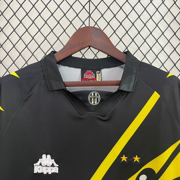 Retro Juventus 1996 - 1997 third away - WCFOOTBALLSUIT