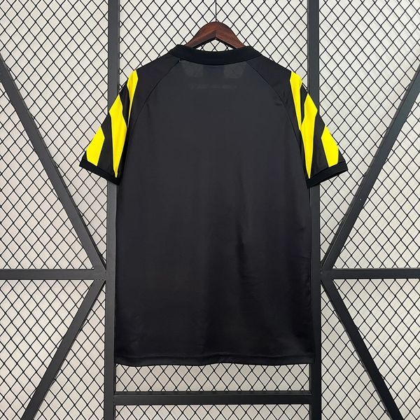 Retro Juventus 1996-1997 third away Secondary image