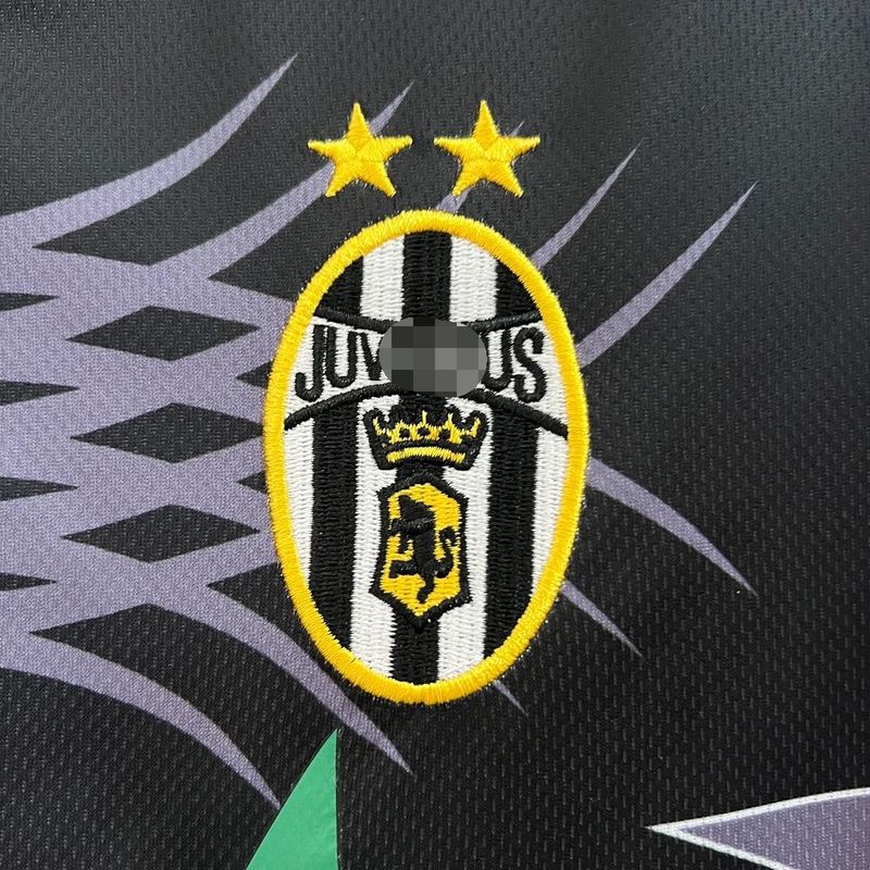 Retro Juventus 2001 - 2002 away - WCFOOTBALLSUIT