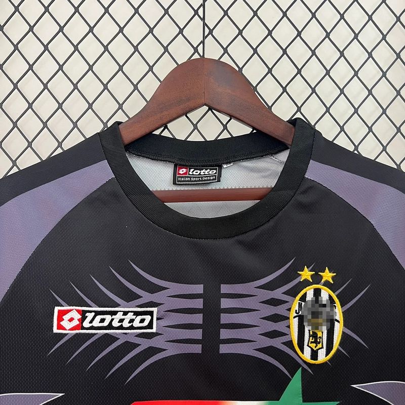 Retro Juventus 2001 - 2002 away - WCFOOTBALLSUIT