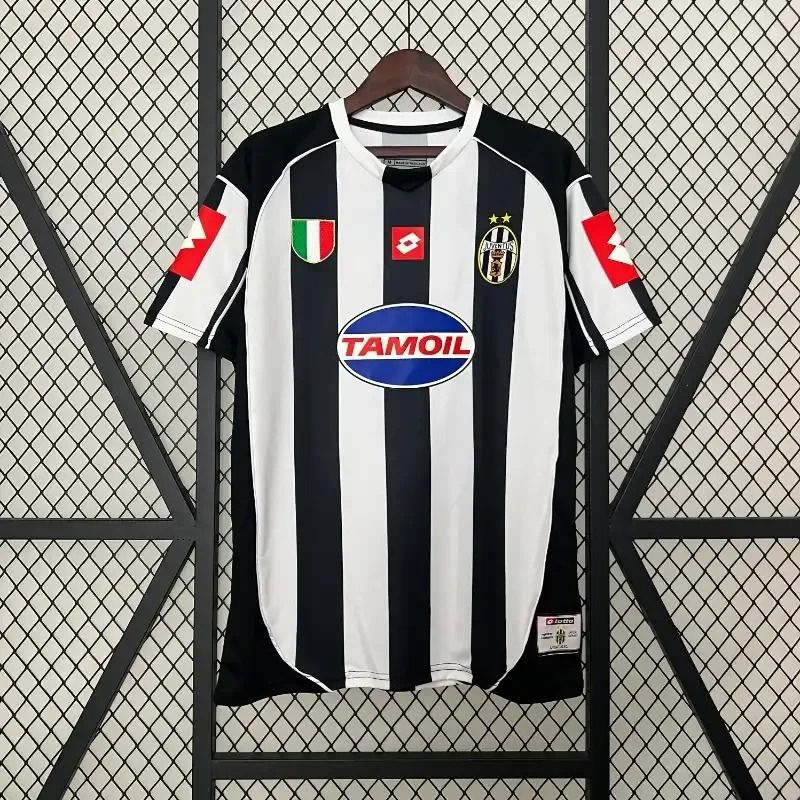 Retro Juventus 2002 - 2003 home - WCFOOTBALLSUIT Main image