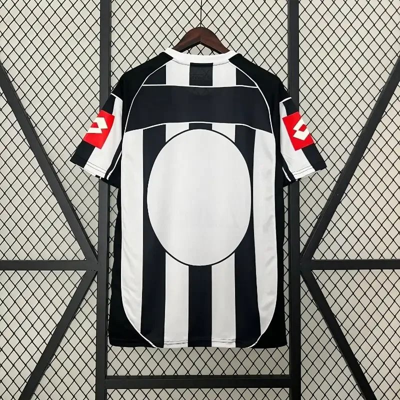 Retro Juventus 2002 - 2003 home - WCFOOTBALLSUIT