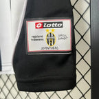 Retro Juventus 2002 - 2003 home - WCFOOTBALLSUIT