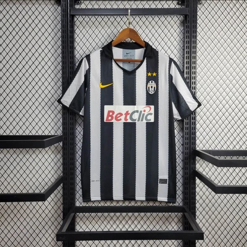 Retro Juventus 2010 - 2011 home - WCFOOTBALLSUIT Main image