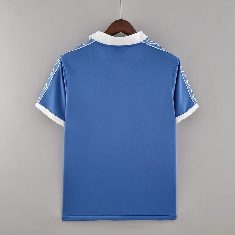 Retro Manchester City 1981-1982 home Secondary image