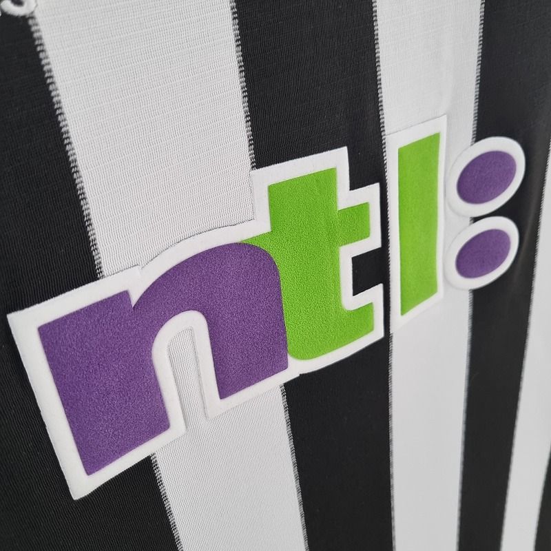Retro Newcastle United 2000 - 2001 home - WCFOOTBALLSUIT