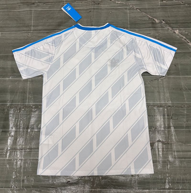 Maillot extérieur rétro PSV Eindhoven 1987-1988 Image secondaire du produit