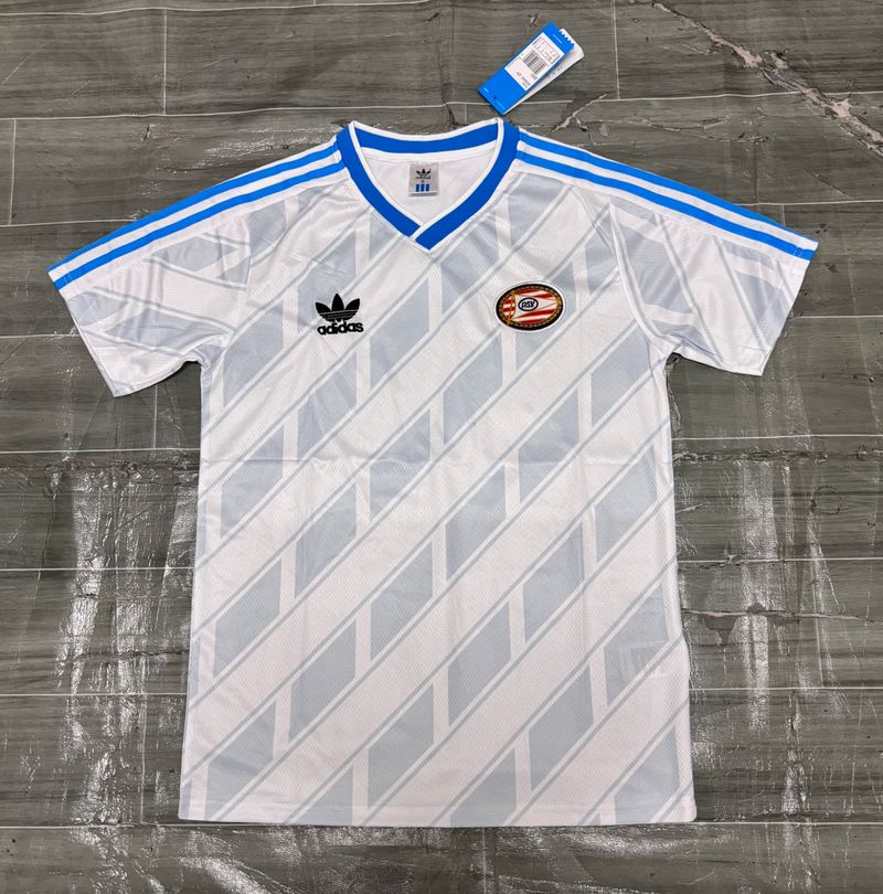 Retro PSV Eindhoven 1987 - 1988 away - WCFOOTBALLSUIT Image principale du produit