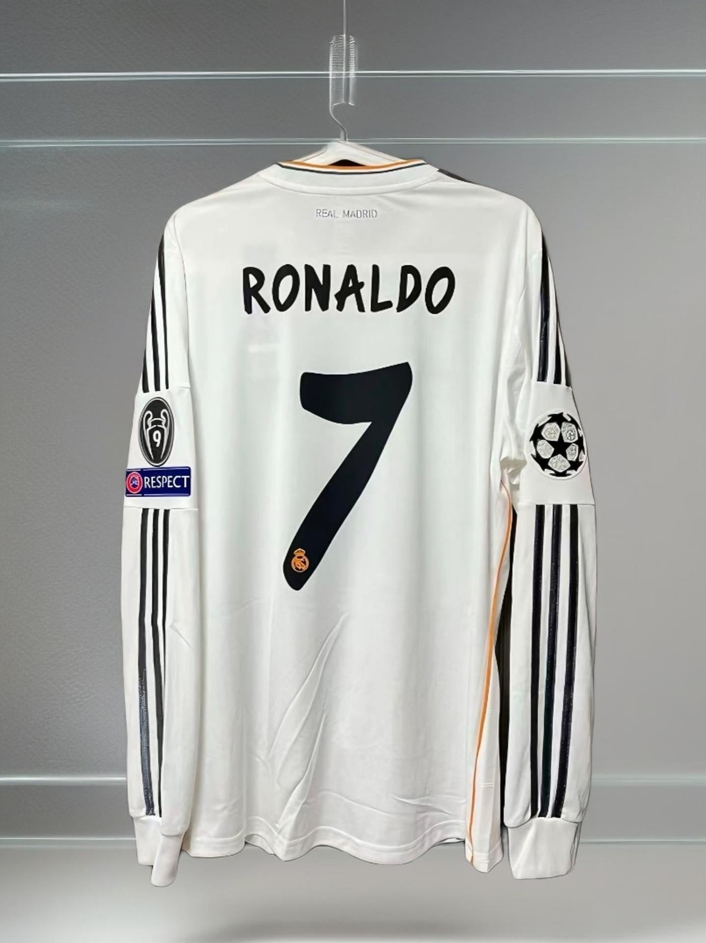 Retro Real Madrid 2013 - 2014 home Long Sleeve - WCFOOTBALLSUIT Image principale du produit