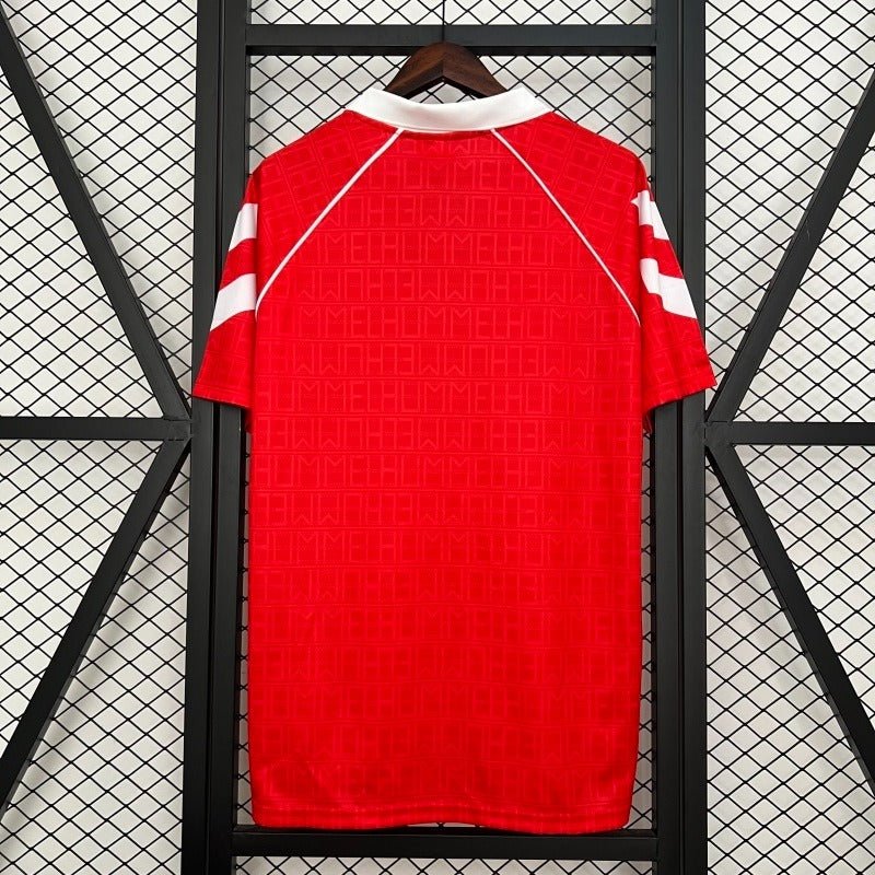 Retro SL Benfica 1990 home Secondary image