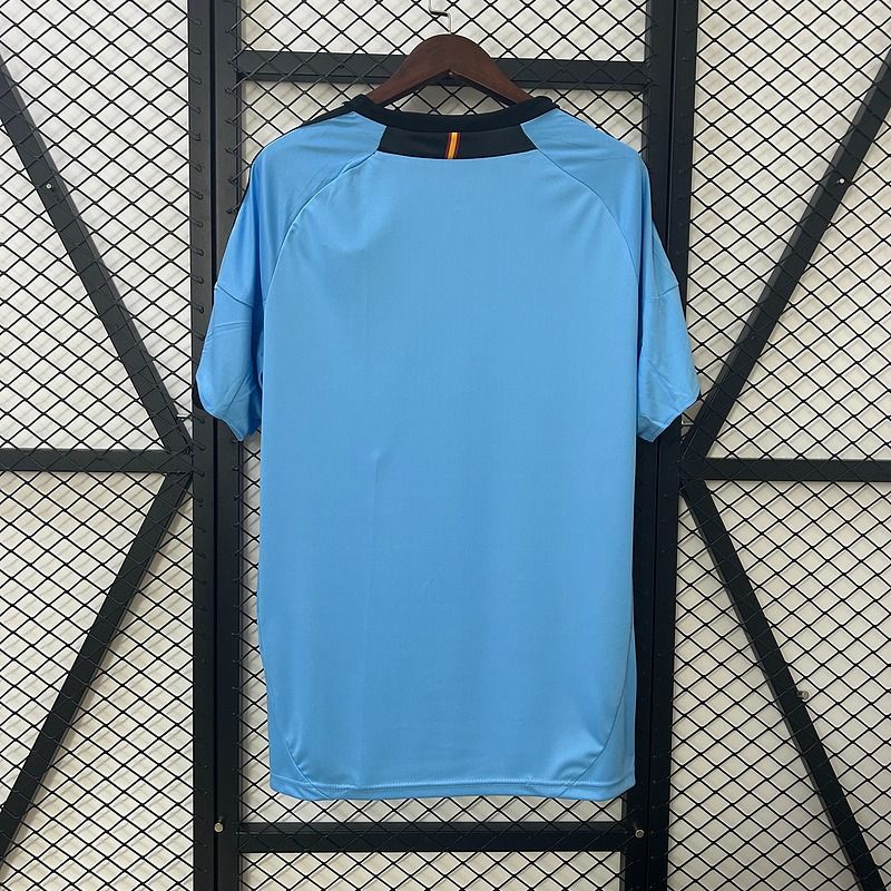 Retro Spain 2012 away Secondary image
