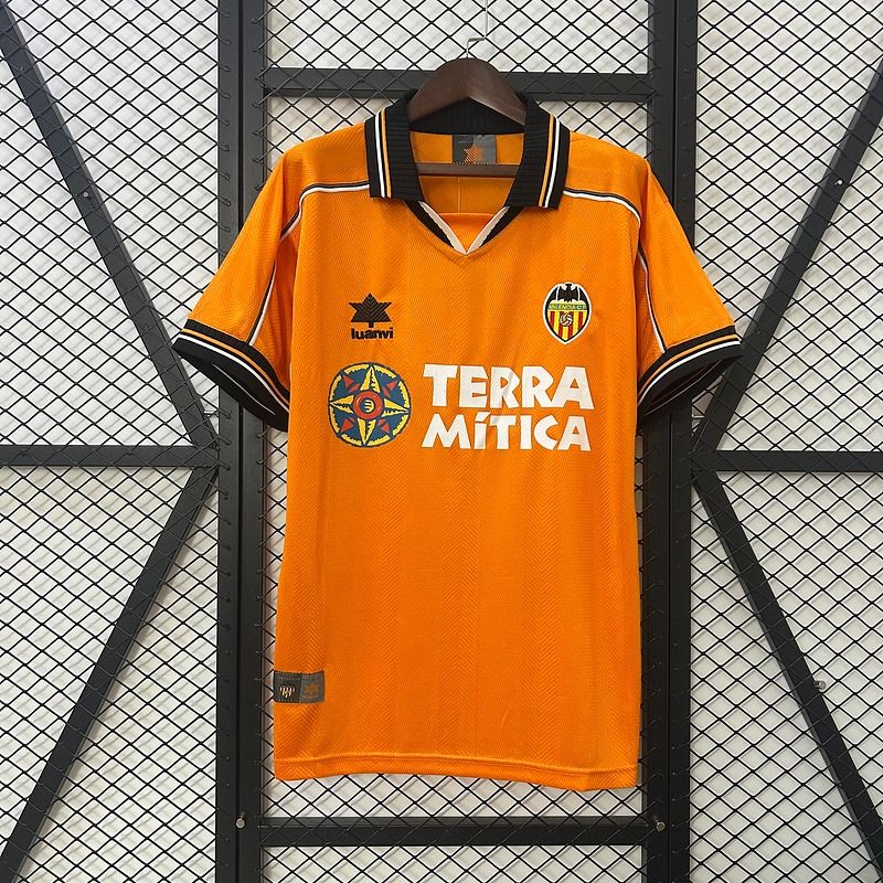 Retro Valencia CF 1999 - 2000 away - WCFOOTBALLSUIT Main image
