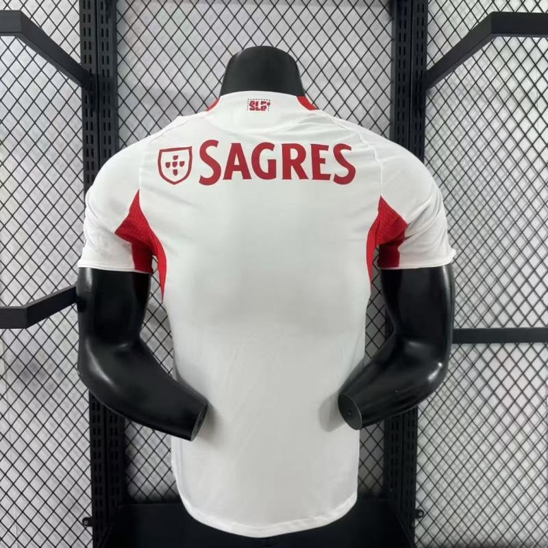 SL Benfica 2025-2026 second away player Secondary image