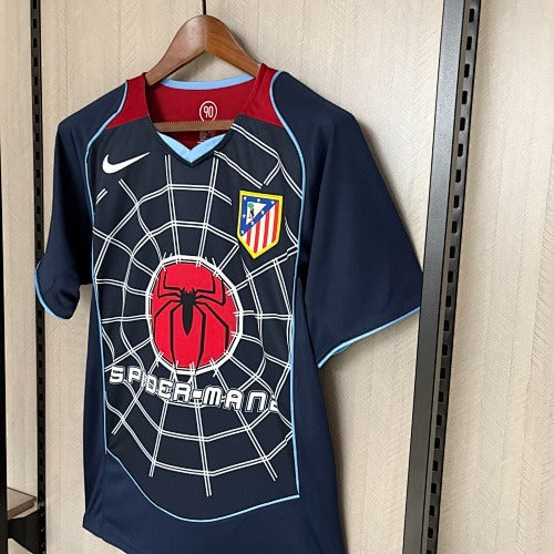 Maillot rétro extérieur de l'Atletico Madrid 2004-2005