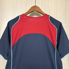 Maillot rétro extérieur de l'Atletico Madrid 2004-2005